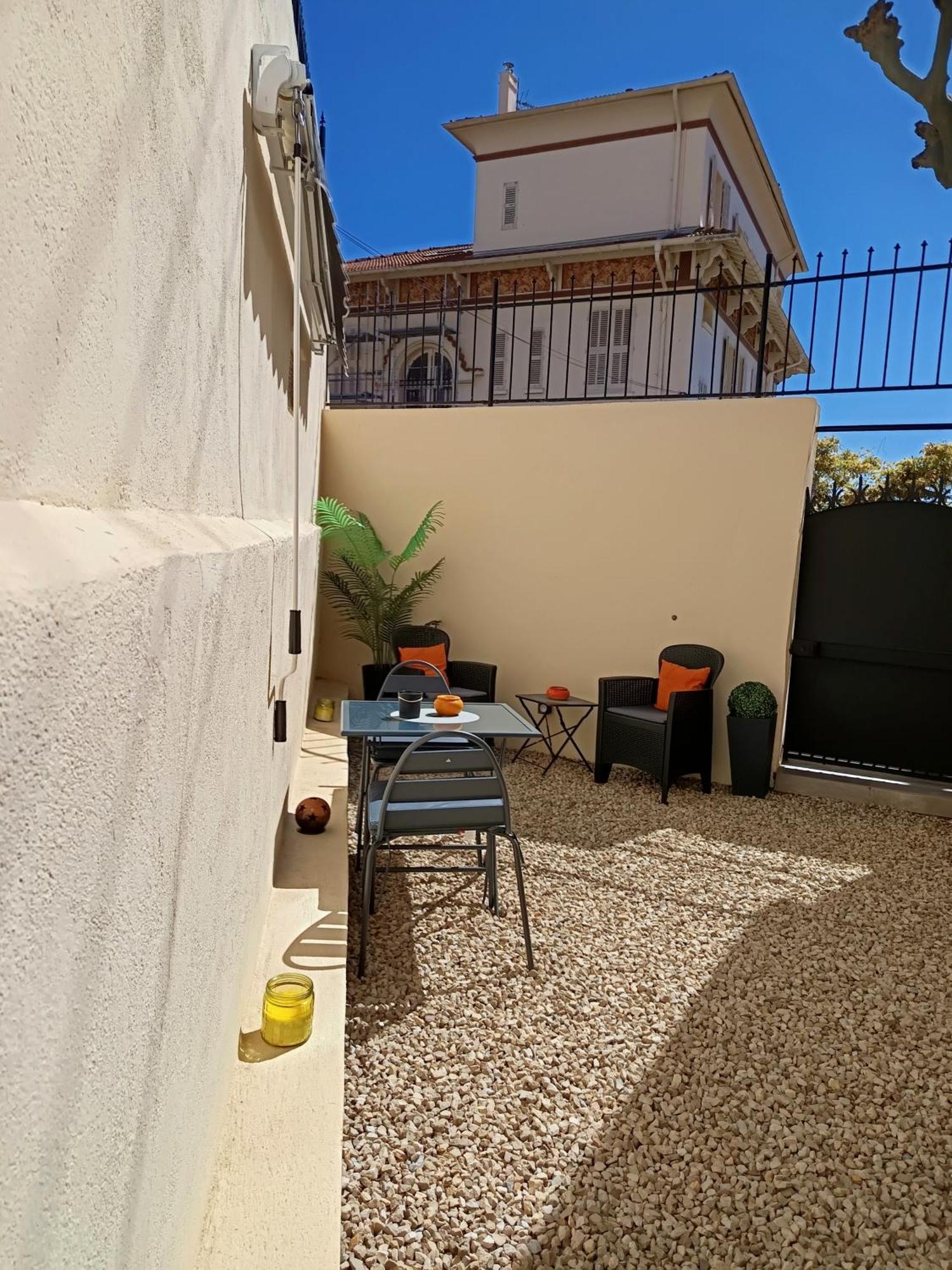 Апартаменты Coquet 2 Pieces Entierement Renove Et Climatise Канны Экстерьер фото